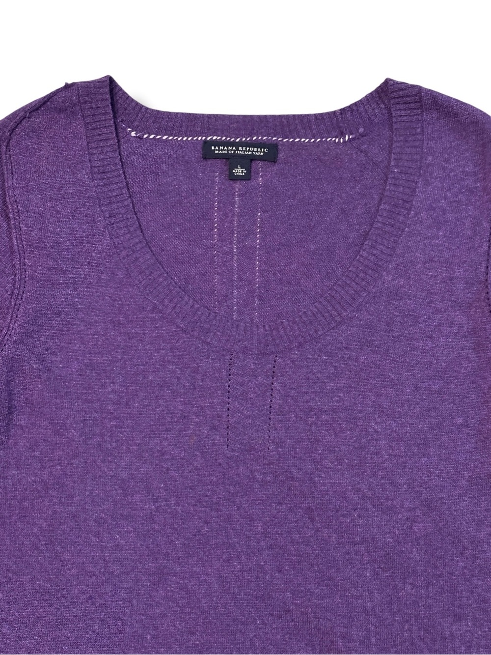 BANANA REPUBLIC Purple Cashmere Blend Scoop Neck Sweater Pointelle Detail - Picture 2 of 8